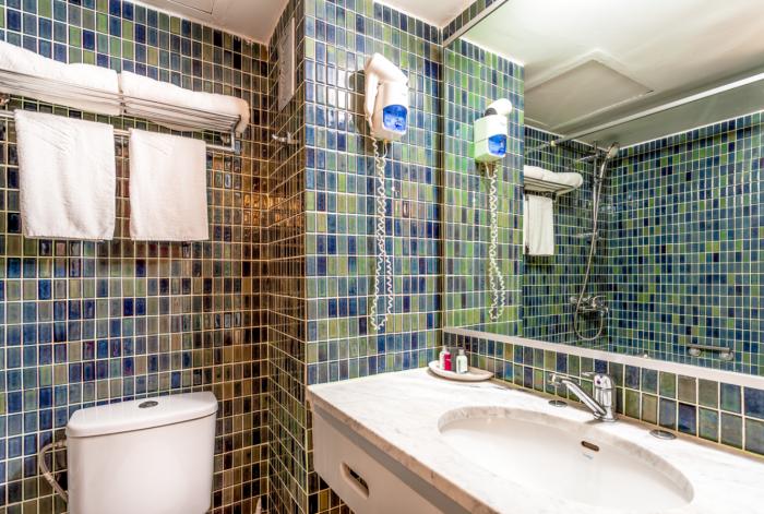 Nof Hotel حيفا الغرفة الصورة
